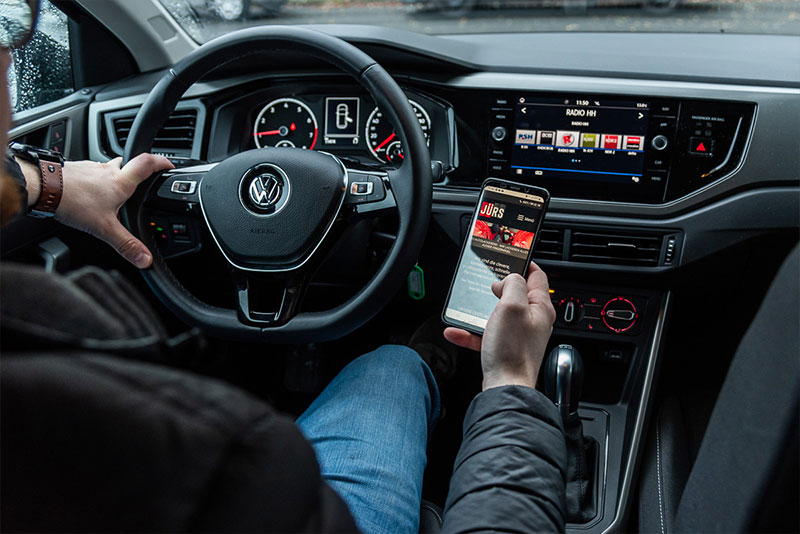 Ablenkung während des Autofahrens