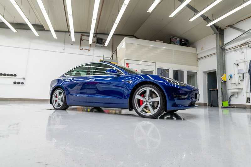 Kompletter Farbwechsel des Autolacks möglich Kompletter Farbwechsel des Autolacks möglich