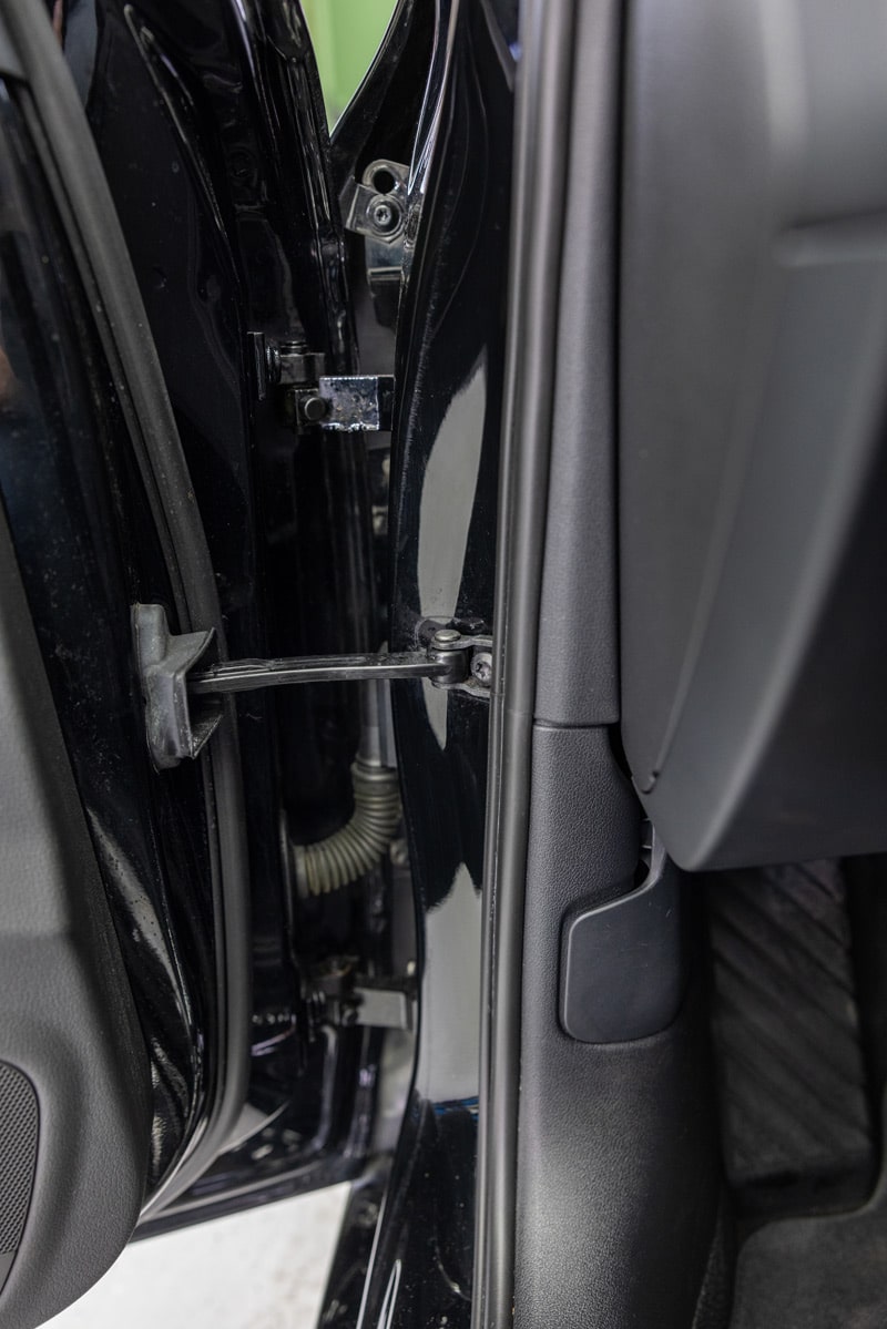 Gummidichtungen des Fahrzeugs pflegen Gummidichtungen des Fahrzeugs pflegen