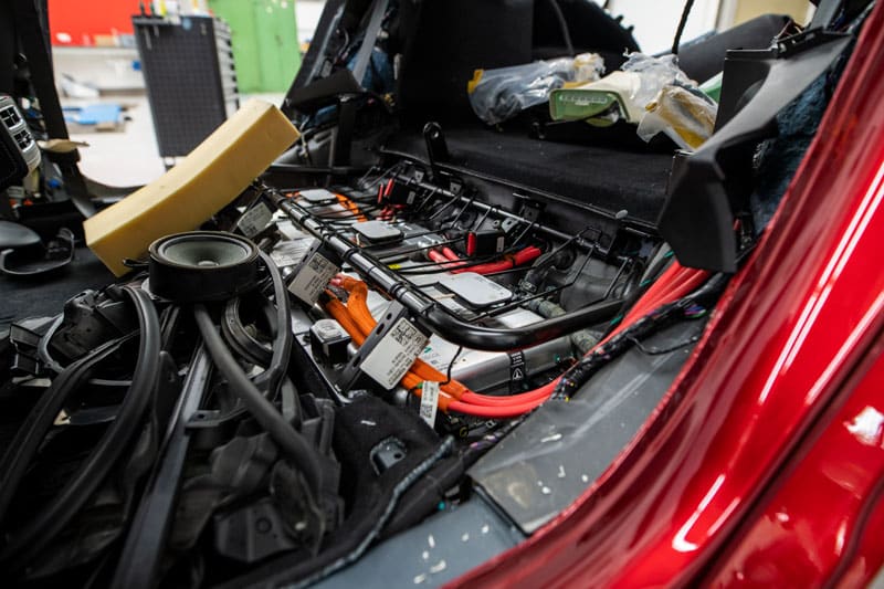 Akkuwechsel beim Elektrofahrzeug Akkuwechsel beim Elektrofahrzeug